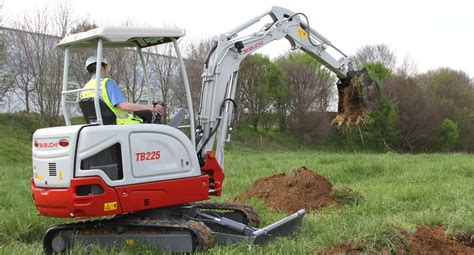 takeuchi excavators reviews